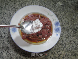 鱼香肉丝的做法步骤：5