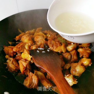 生焖鸡块的做法步骤：15