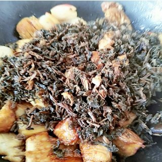 裤腿肉烧梅干菜的做法步骤：12