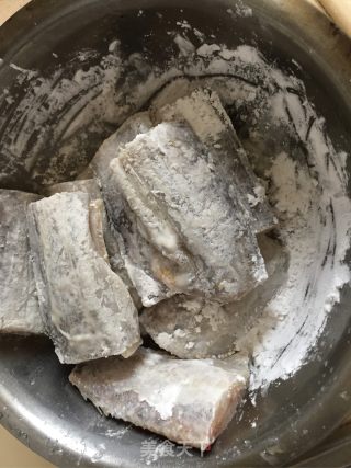 香煎带鱼的做法步骤：4
