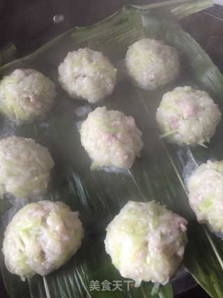 葫芦瘦肉丸子的做法步骤：7