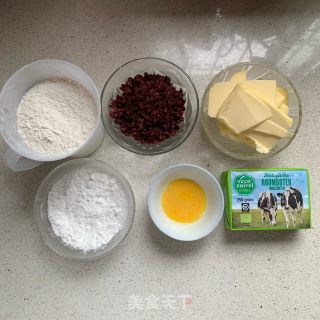 蔓越莓饼干的做法步骤：1