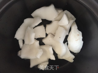 老椰子龙骨胡萝卜汤的做法步骤：4