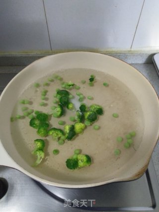 儿童餐4一小动物吃蔬菜的做法步骤：4