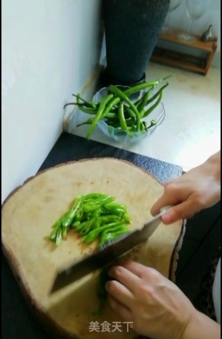 小炒肉~下饭菜的做法步骤：3