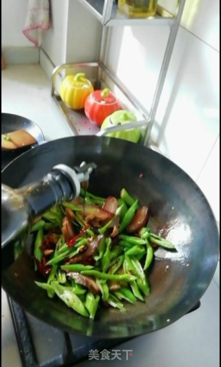 小炒肉~下饭菜的做法步骤：9