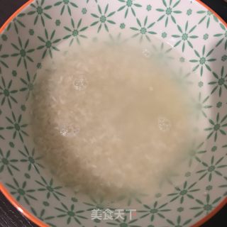 香菇鸡滑蛋拌饭的做法步骤：2