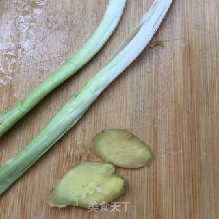 鲜贝黄瓜煎饺的做法步骤：9