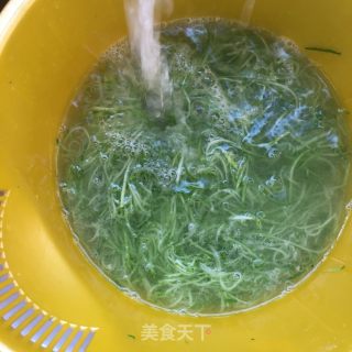 鲜贝黄瓜煎饺的做法步骤：16