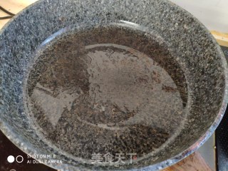 懒人餐  韭菜摊鸡蛋的做法步骤：5