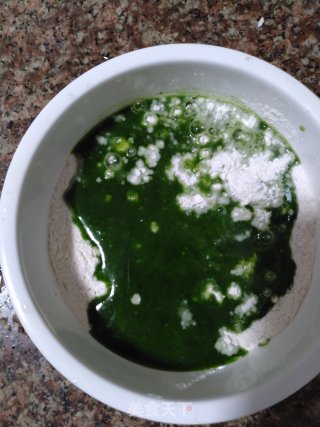 波菜饼的做法步骤：4