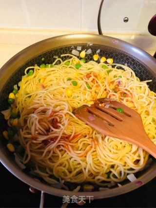 鸟巢意面烤蛋的做法步骤：7