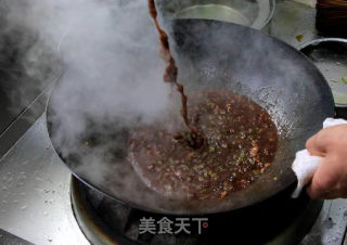 炸酱面的做法步骤：3