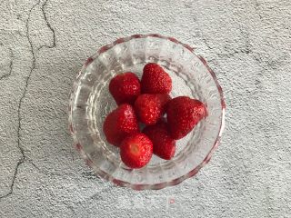 草莓溶豆的做法步骤：1