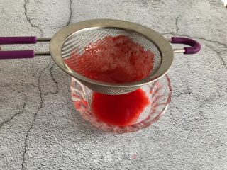 草莓溶豆的做法步骤：3
