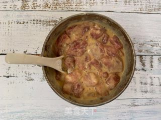 菠萝咕噜肉的做法步骤：3