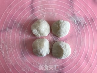 草莓夹心梦龙的做法步骤：6