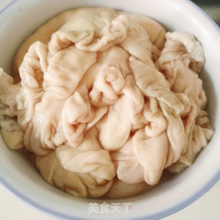 如何清洗猪大肠的做法步骤：1