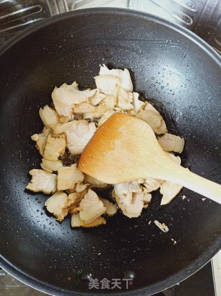 蘑菇炒肉的做法步骤：7