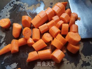 雪耳胡萝卜山药汤的做法步骤：4