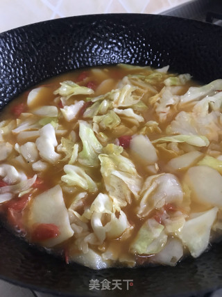 甘蓝土豆番茄汤的做法步骤：4