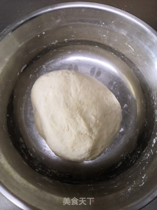 烙饼的做法步骤：1