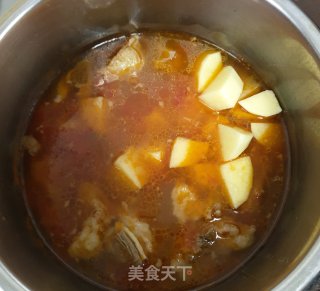 西红柿土豆牛肉汤的做法步骤：6