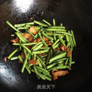 五花肉焖豆角的做法步骤：10