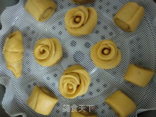 玫瑰花馒头的做法步骤：8