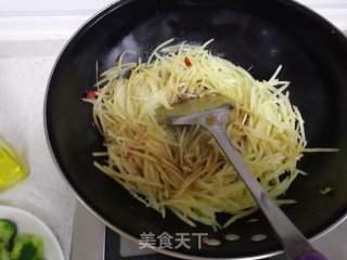 酸辣土豆丝的做法步骤：6