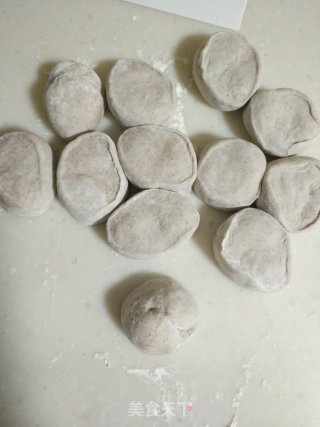 牛肉杂粮卷饼的做法步骤：2