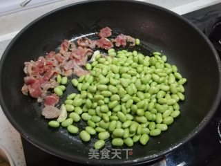 酸菜牛肉毛豆的做法步骤：5