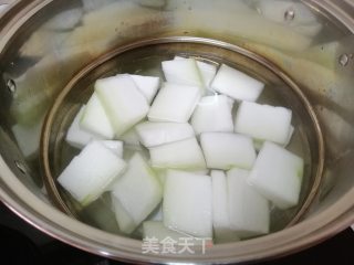 冬瓜虾米汤的做法步骤：3