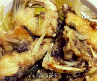 白菜炖鱼的做法步骤：5