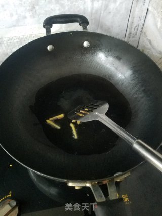 素炒莴笋片的做法步骤：3