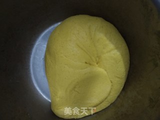 南瓜饼的做法步骤：2