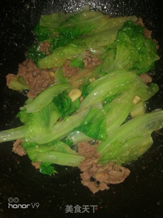 牛肉炒生菜的做法步骤：7