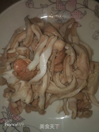泡菜炒猪肚的做法步骤：3