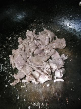 盐煎肉的做法步骤：6