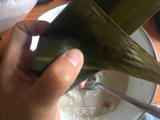 红豆蜜枣粽的做法步骤：6