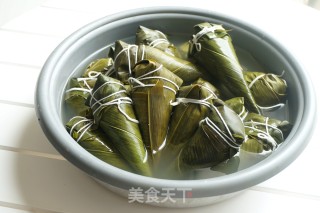 蜜豆锥子粽的做法步骤：8