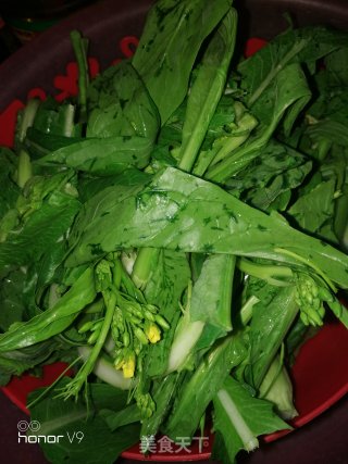 香辣菜心的做法步骤：1