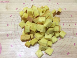 炼乳椰蓉烤方块的做法步骤：3