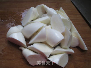 炸蛋黑木耳烧茭白的做法步骤：3