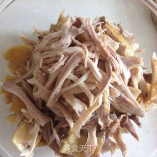 凉拌鸡的做法步骤：1