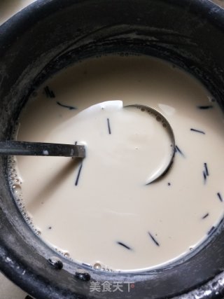 冻鸳鸯奶茶的做法步骤：4
