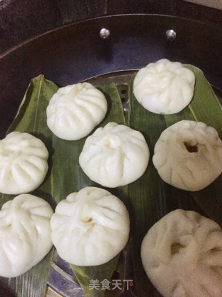 鲜肉包子的做法步骤：9