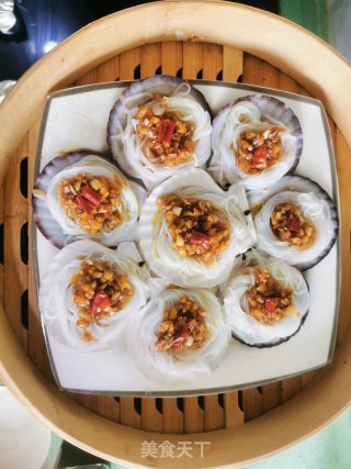 蒜蓉粉丝蒸扇贝的做法步骤：5