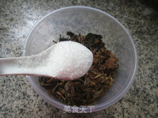 梅干菜鲜肉糯米粽的做法步骤：7