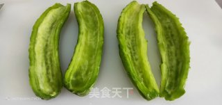 凉拌苦瓜的做法步骤：2